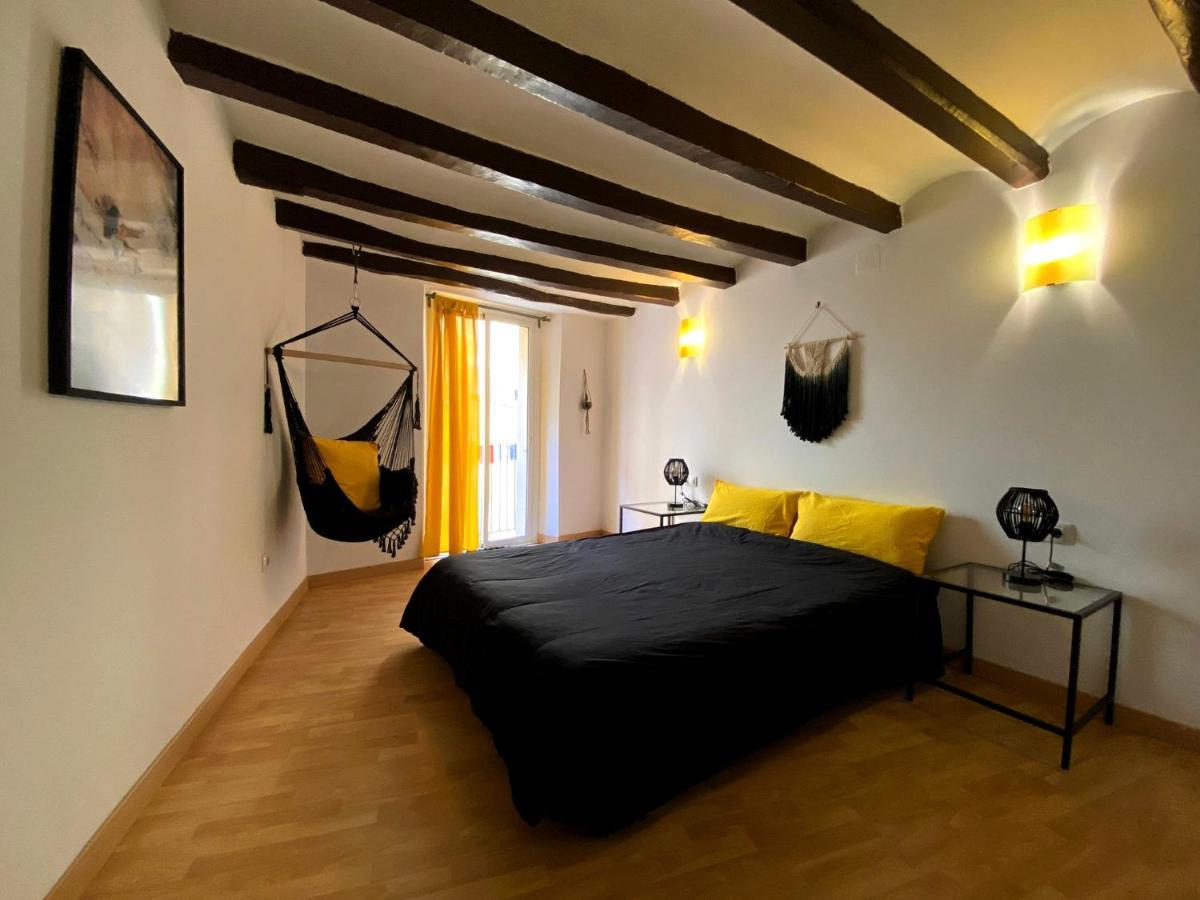 Cornu Karma Apartment El Pati Cornudella de Montsant Esterno foto